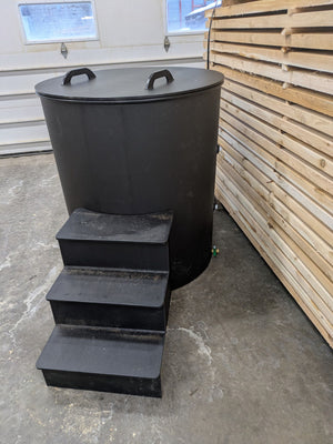 Black Vinyl Plunge Set — 4′ Hybrid with 1 HP Hot &amp; Cold Chiller